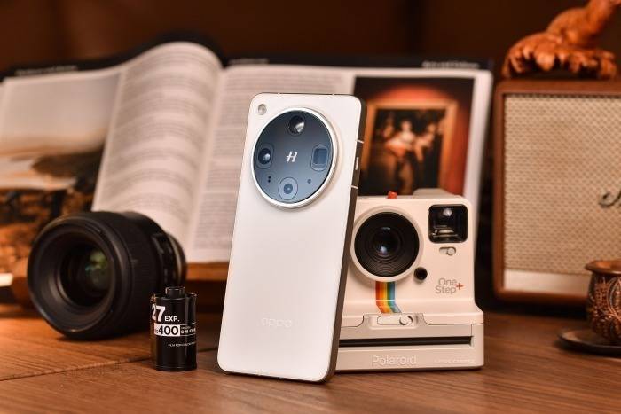 Ultra:轻薄与影像巅峰的完美融合!不朽情缘网站OPPO Find X8(图3) Ultra:轻薄与影像巅峰的完美融合!不朽情缘网站OPPO Find X8(图3)